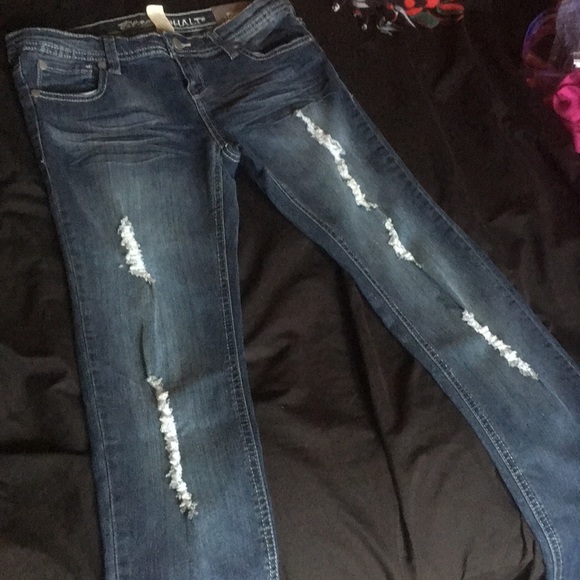 Jeans - Picture 1 of 3